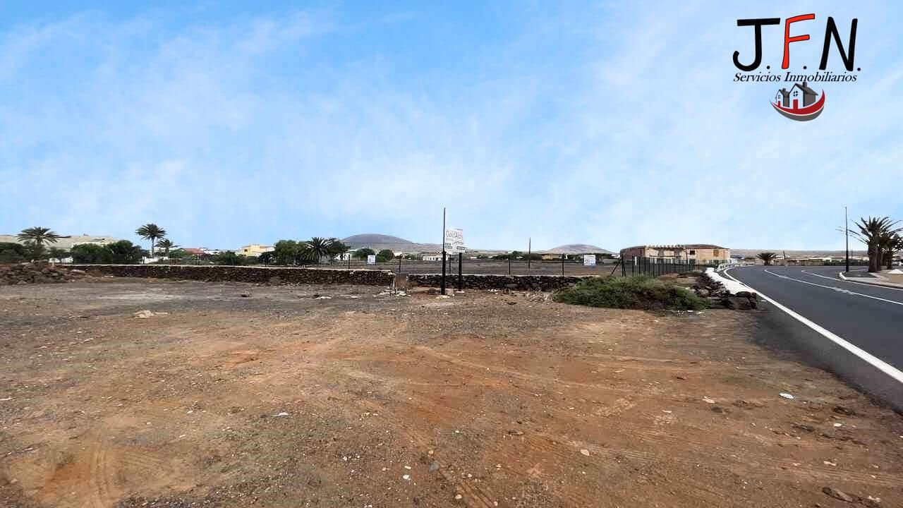 Bauplatz zu verkaufen in La Oliva - 165.000 € (Ref: 10049422)
