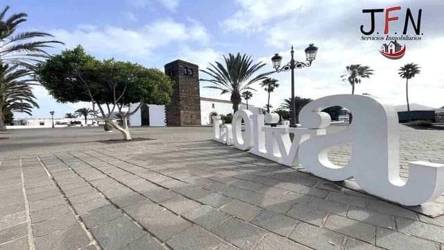 Bauplatz zu verkaufen in La Oliva - 165.000 € (Ref: 10049422)