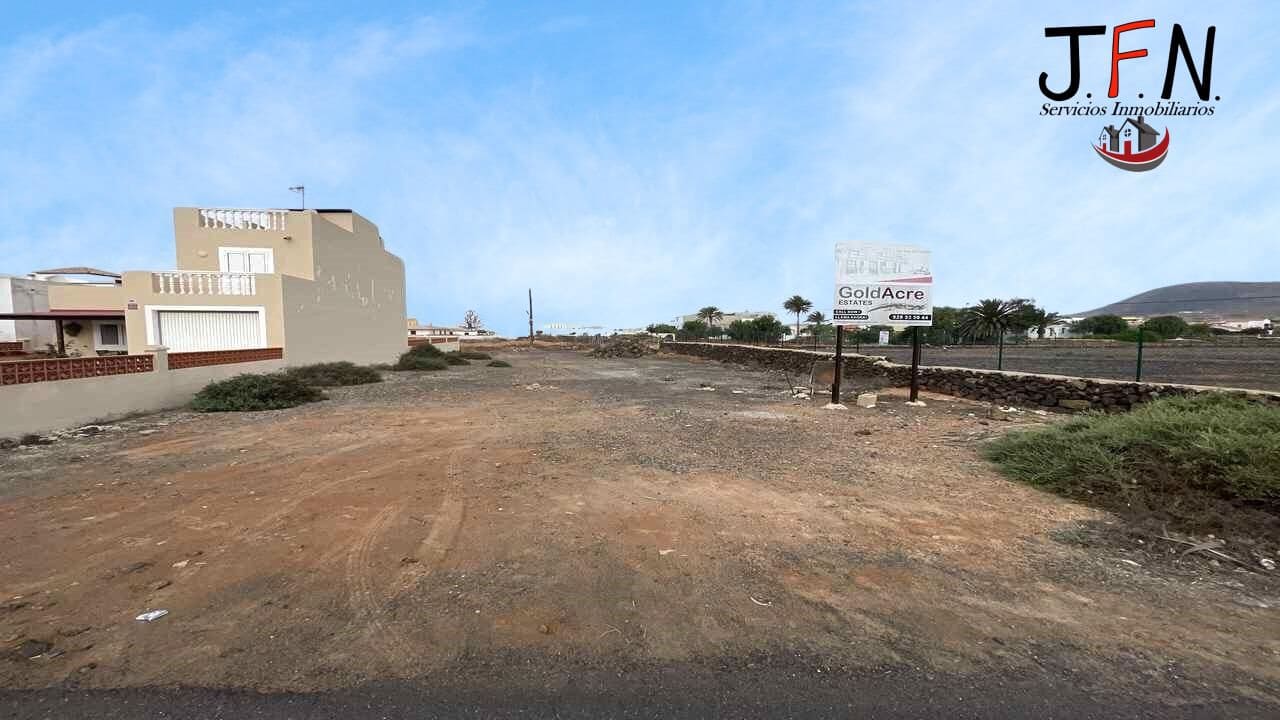 Bauplatz zu verkaufen in La Oliva - 165.000 € (Ref: 10049422)