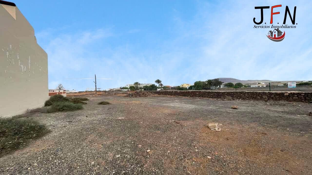 Bauplatz zu verkaufen in La Oliva - 165.000 € (Ref: 10049422)