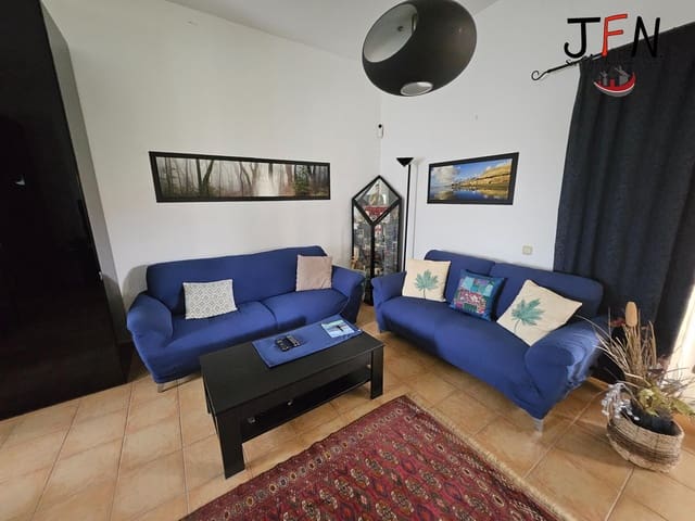3 Zimmer Villa zu verkaufen in Corralejo, La Oliva mit Pool - 310.000 € (Ref: 10049425)