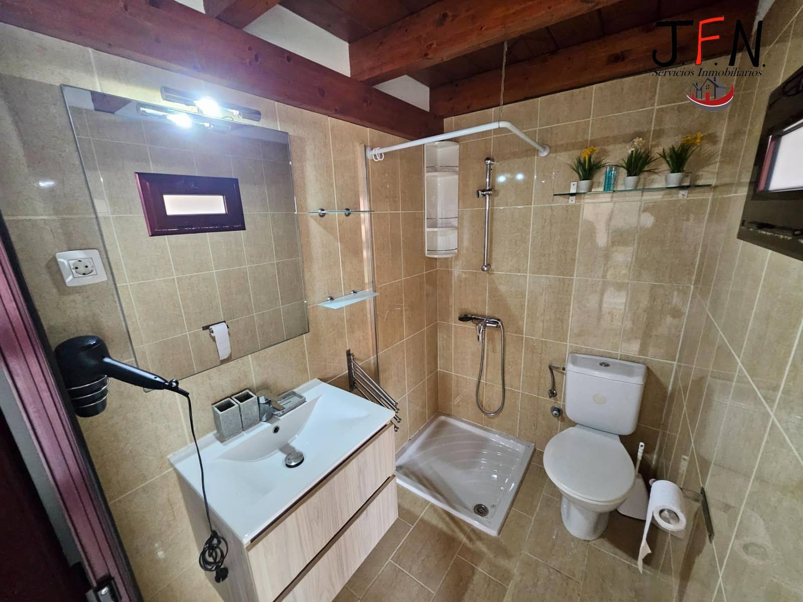 3 Zimmer Villa zu verkaufen in Corralejo mit Pool - 310.000 € (Ref: 10049425)
