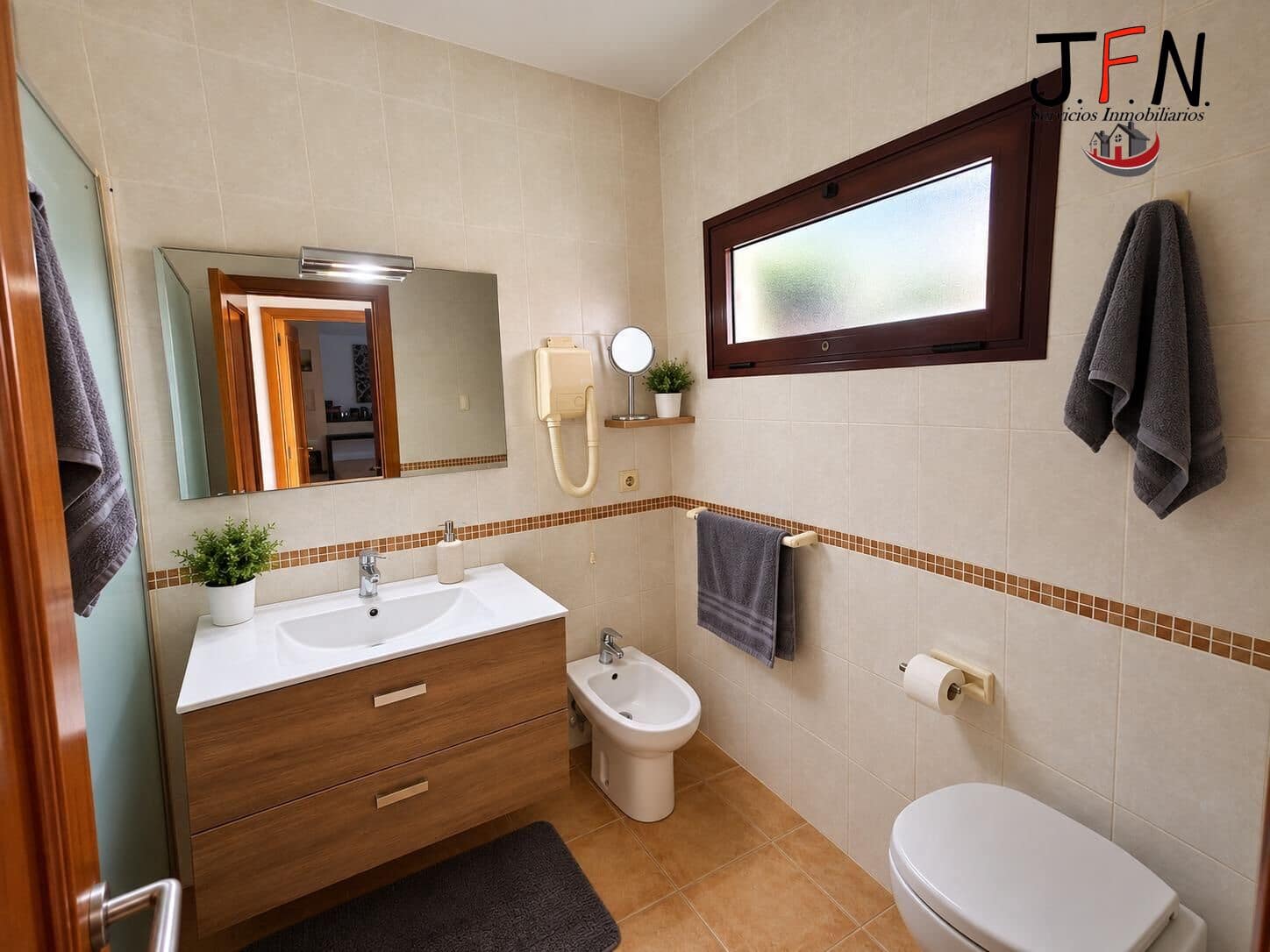 3 Zimmer Villa zu verkaufen in Corralejo mit Pool - 310.000 € (Ref: 10049425)