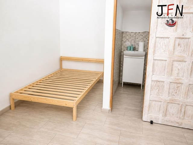Local Comercial en Puerto del Rosario en venta - 92.000 € (Ref: 10059253)