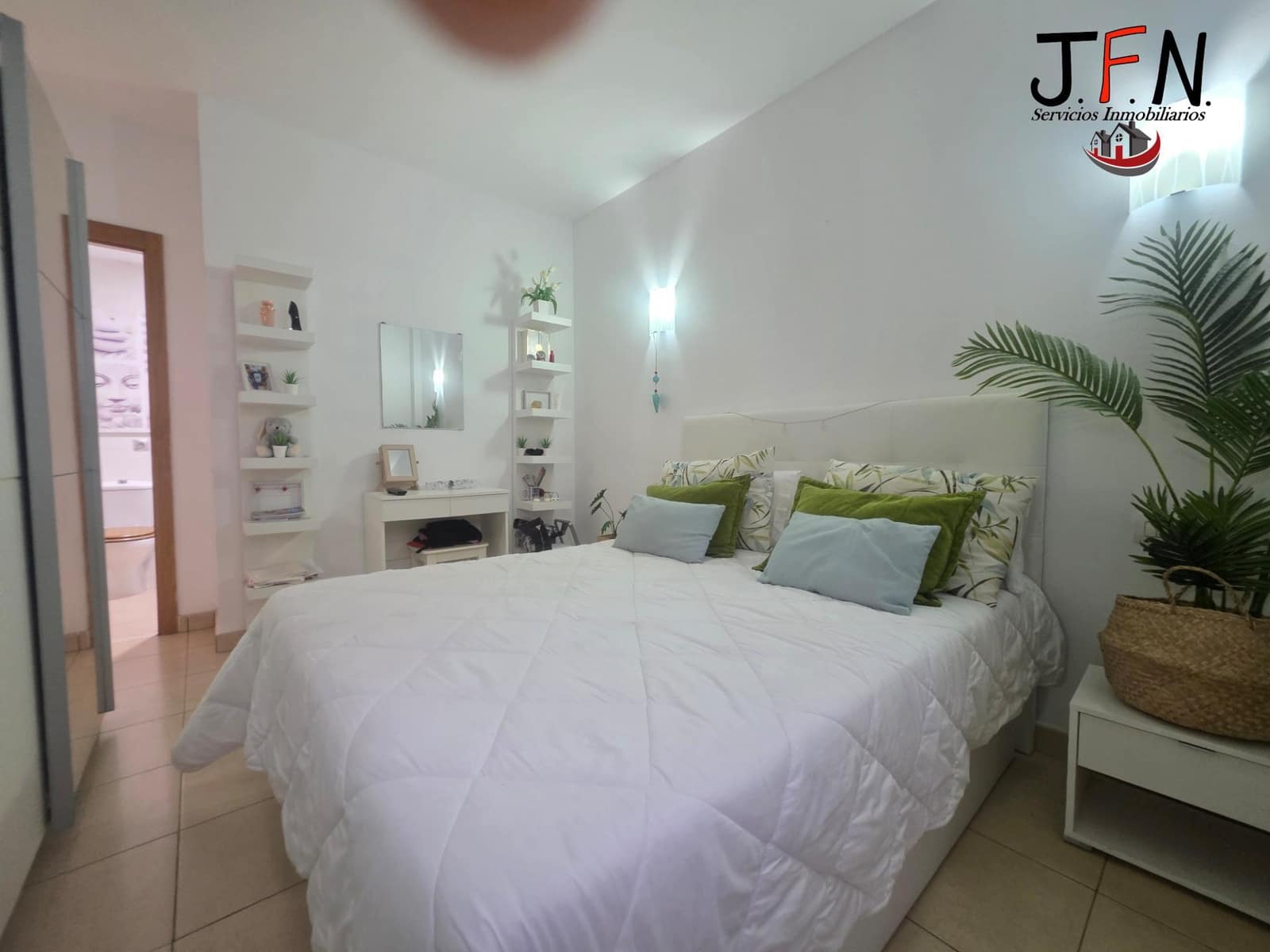 3 bedroom Apartment for sale in Puerto del Rosario with garage - € 224,500 (Ref: 10098541)