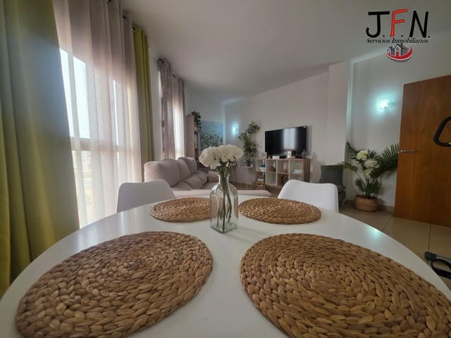 3 bedroom Apartment for sale in Puerto del Rosario with garage - € 224,500 (Ref: 10098541)