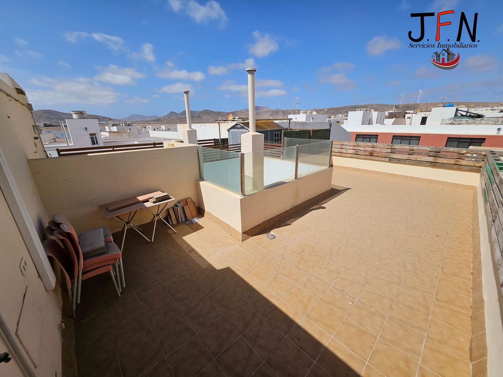2 bedroom Apartment for sale in Puerto del Rosario - € 190,000 (Ref: 10098542)