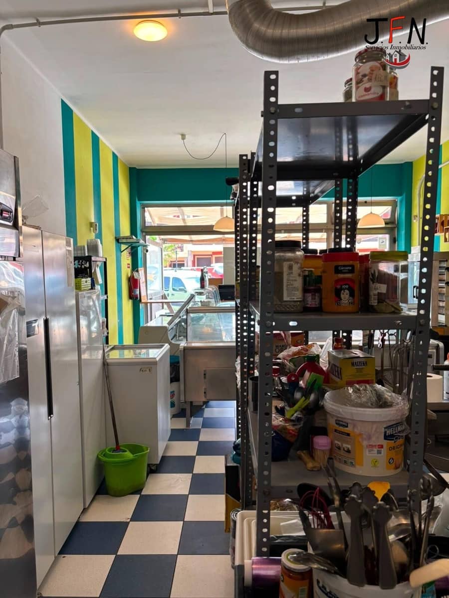 Commercial for sale in El Cotillo - € 59,000 (Ref: 10109793)