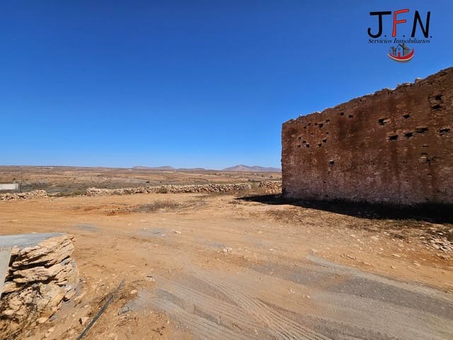 Bauplatz zu verkaufen in Antigua - 300.000 € (Ref: 10129686)