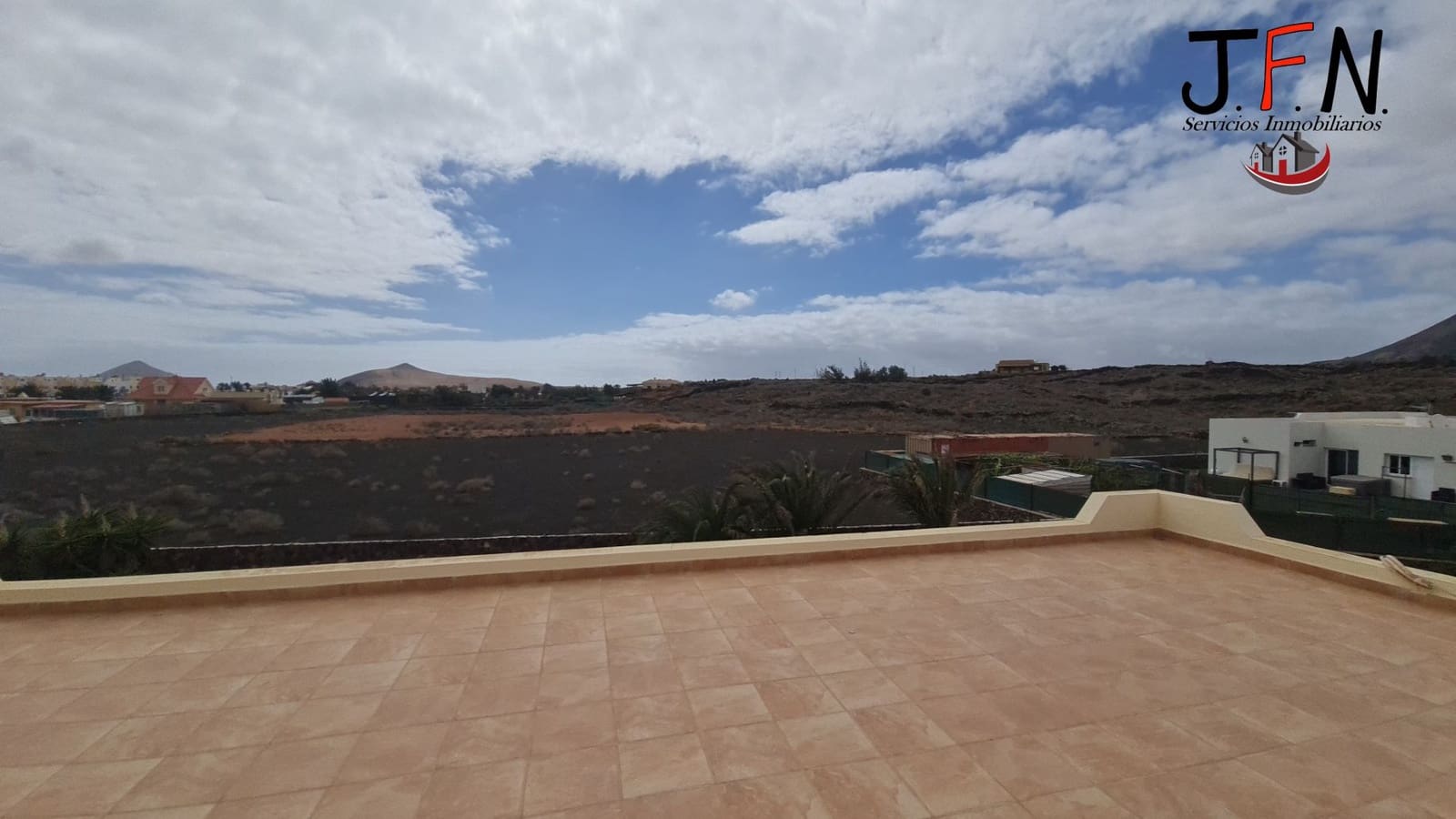 3 slaapkamer Villa te koop in La Oliva - € 525.000 (Ref: 9061242)