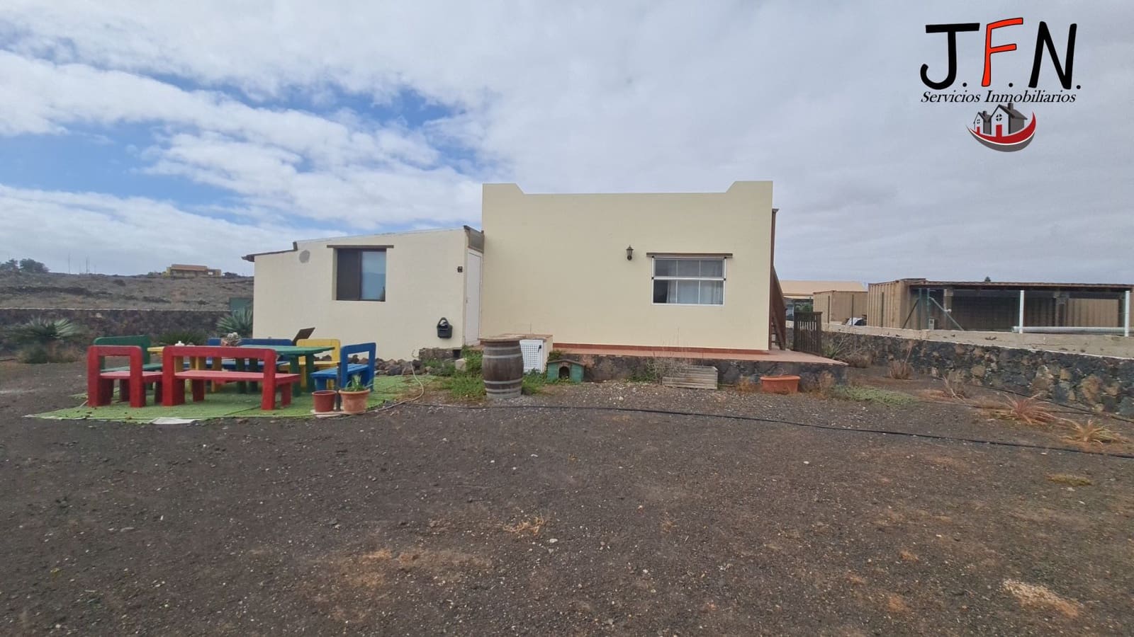 3 slaapkamer Villa te koop in La Oliva - € 525.000 (Ref: 9061242)