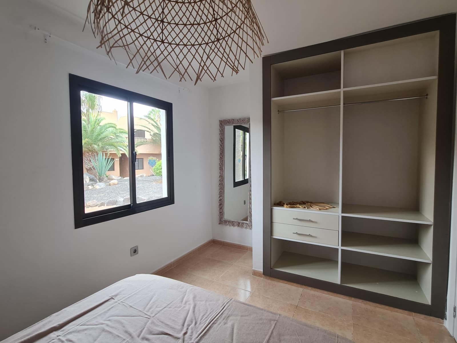 2 bedroom Apartment for sale in Corralejo - € 195,000 (Ref: 9062466)