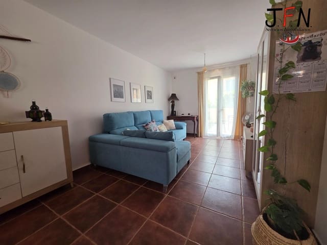 3 quarto Moradia em Banda para venda em Corralejo, La Oliva com piscina - 320 000 € (Ref: 9062474)