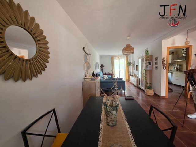 3 quarto Moradia em Banda para venda em Corralejo, La Oliva com piscina - 320 000 € (Ref: 9062474)