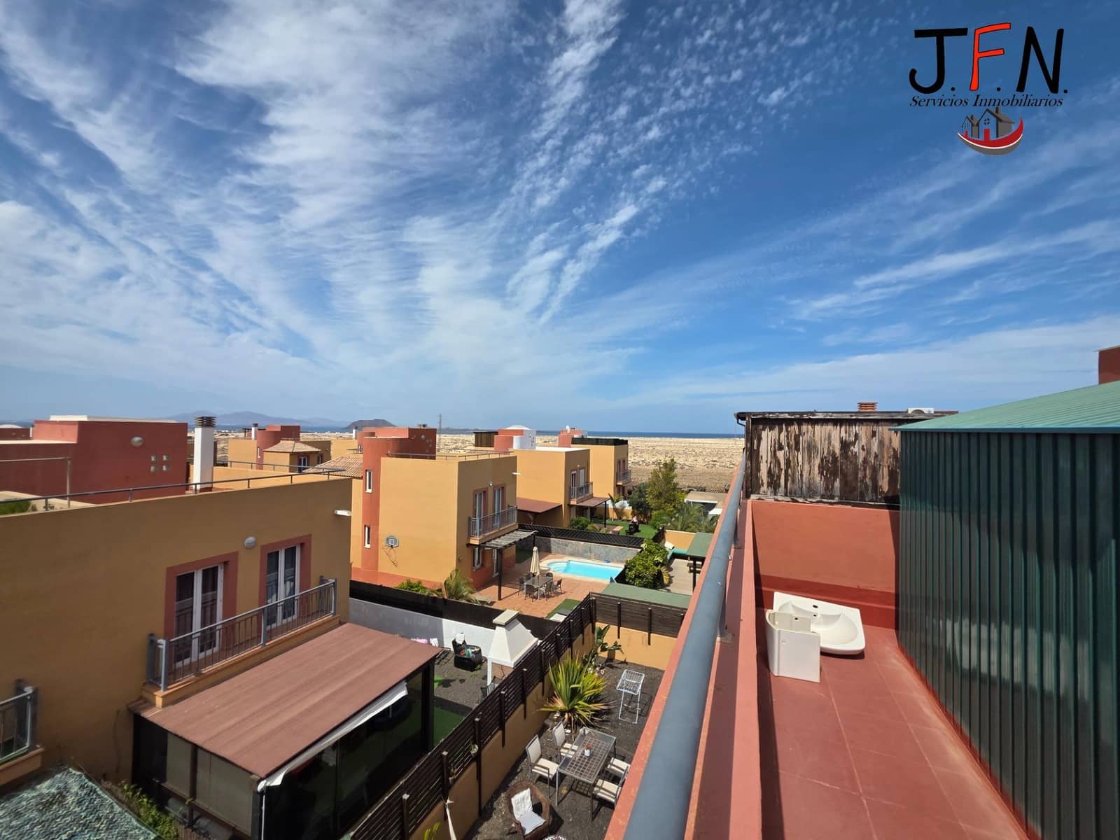 3 soverom Rekkehus til salgs i Corralejo med svømmebasseng - € 320 000 (Ref: 9062474)