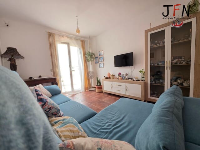 3 quarto Moradia em Banda para venda em Corralejo, La Oliva com piscina - 320 000 € (Ref: 9062474)