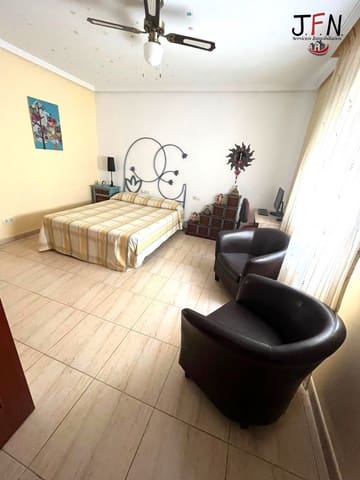 3 soverom Leilighet til salgs i Puerto del Rosario - € 480 000 (Ref: 9062475)