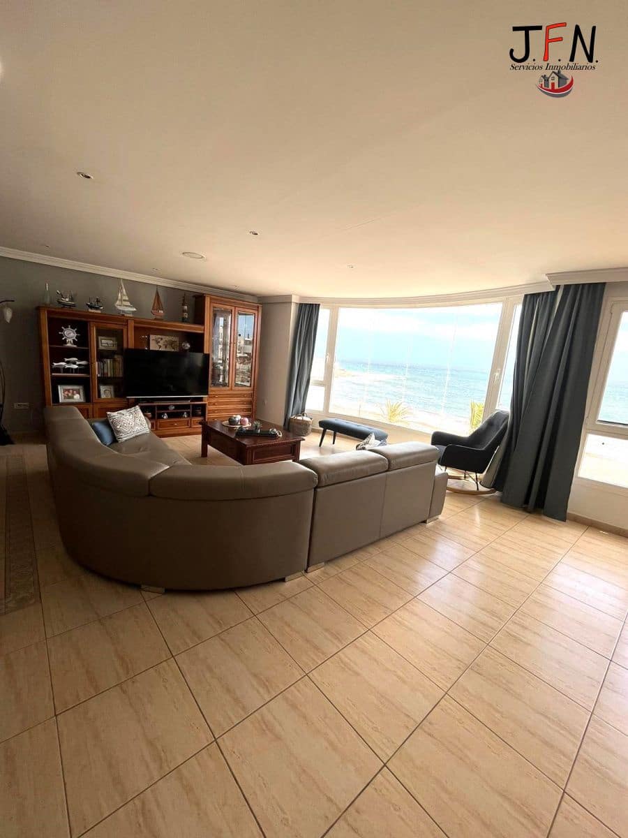 3 soveværelse Lejlighed til salg i Puerto del Rosario - € 480.000 (Ref: 9062475)