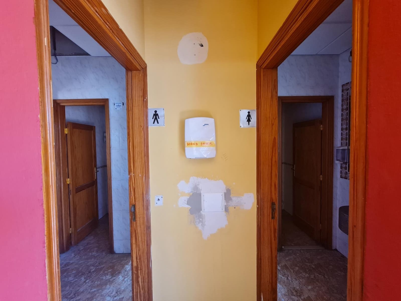 Erhverv til leje i Costa de Antigua - € 2.500 (Ref: 9062480)