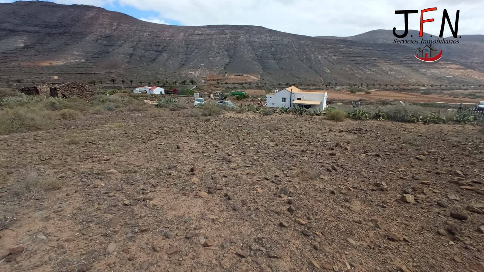 Ubebygd land til salgs i La Oliva - € 100 000 (Ref: 9062481)