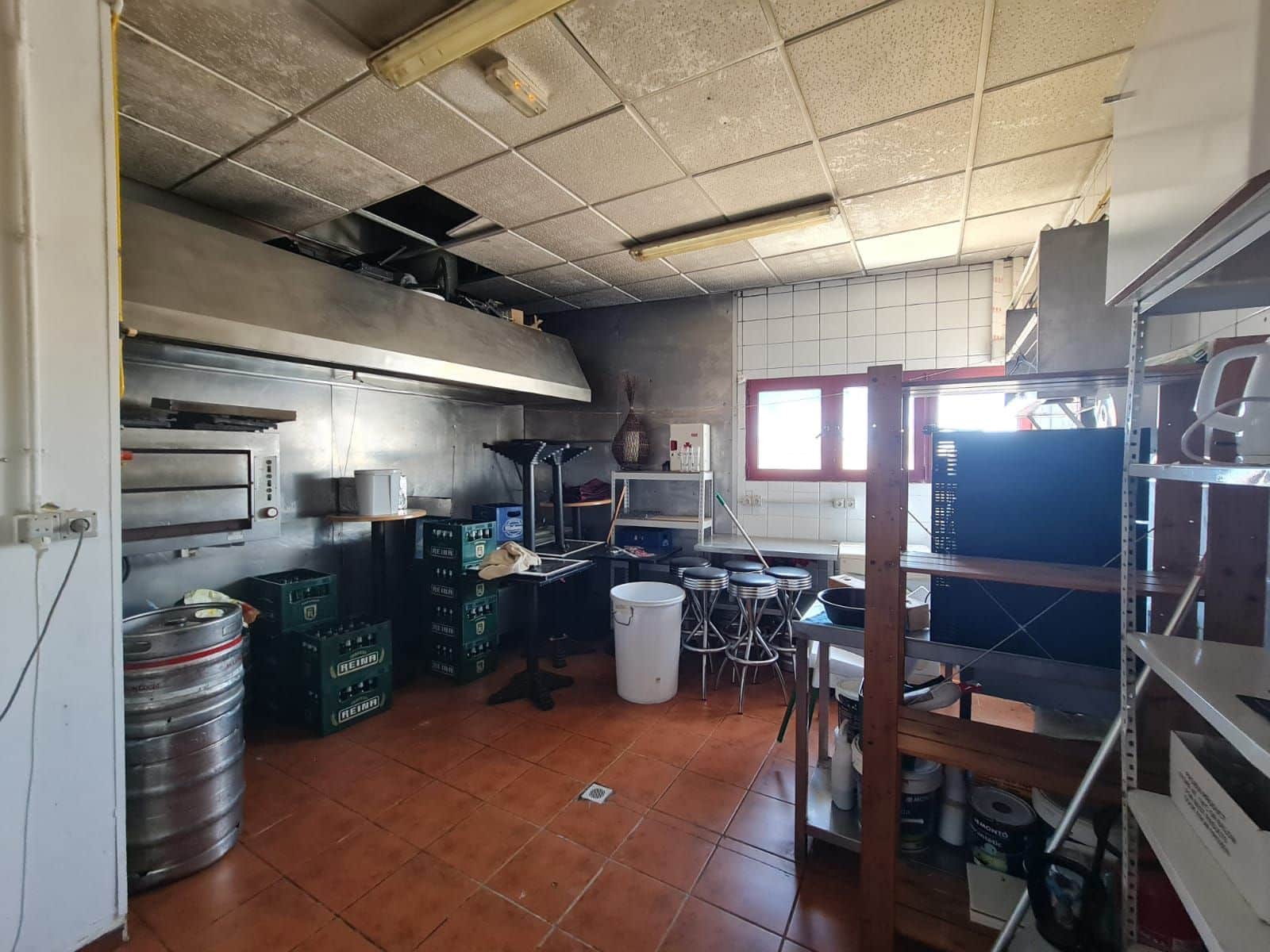 Erhverv til salg i Costa de Antigua - € 210.000 (Ref: 9062482)