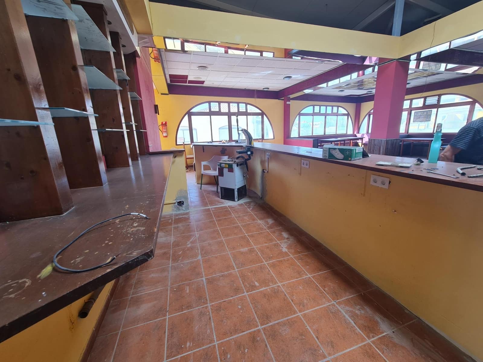 Local Commercial à vendre à Costa de Antigua - 550 000 € (Ref: 9062493)