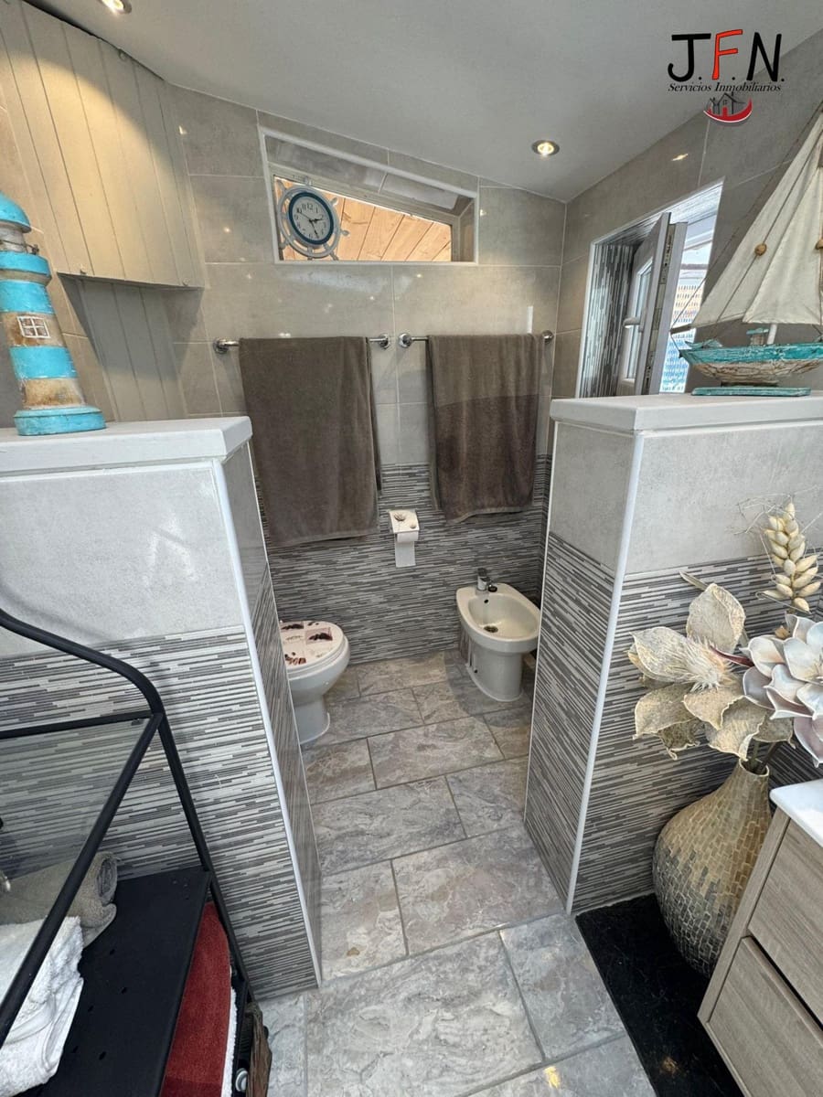 3 soveværelse Villa til salg i Triquivijate - € 289.000 (Ref: 9096088)