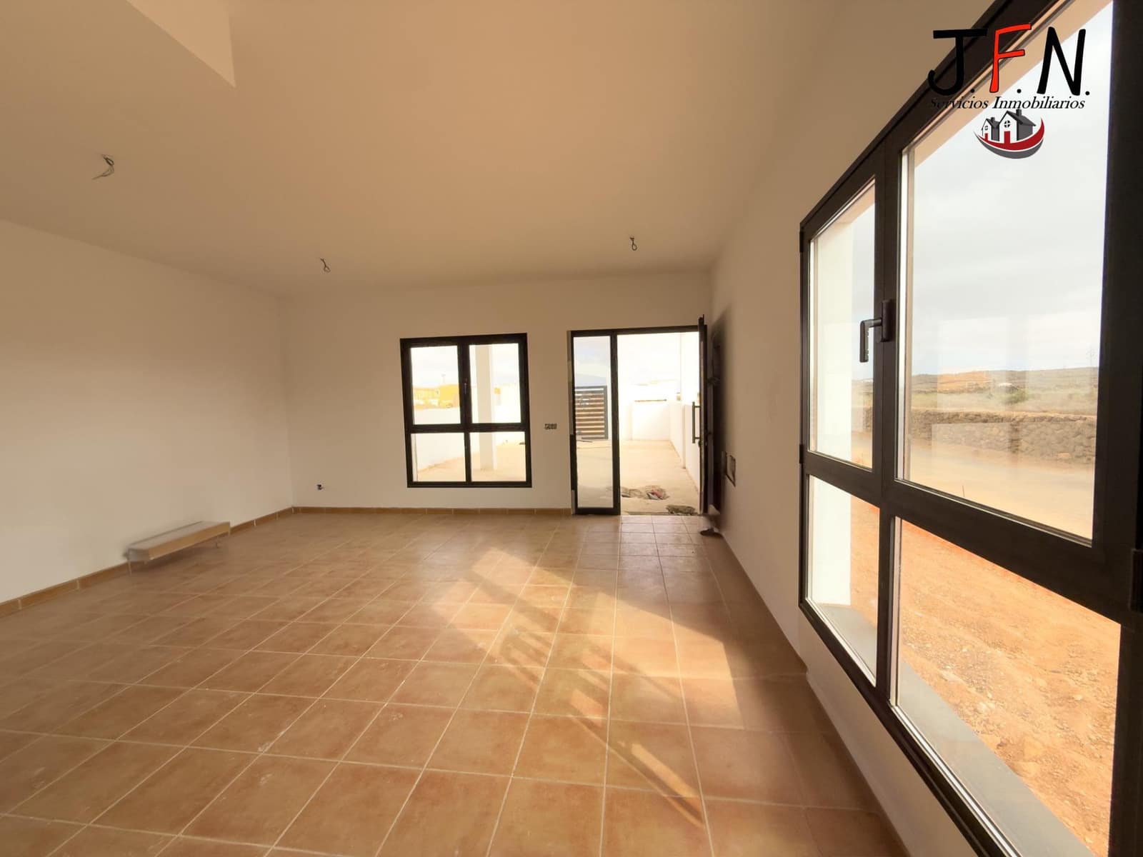 3 soveværelse Lejlighed til salg i La Oliva - € 230.000 (Ref: 9129820)