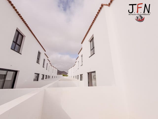 Apartamento de 3 habitaciones en La Oliva en venta - 259.000 € (Ref: 9129820)