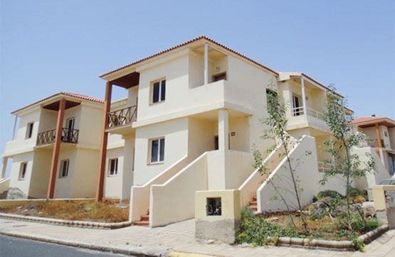 3 bedroom Flat for sale in Puerto del Rosario - € 105,000 (Ref: 9130347)