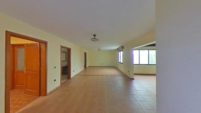 5 soveværelse Villa til salg i San Bartolomé - € 272.000 (Ref: 9157983)