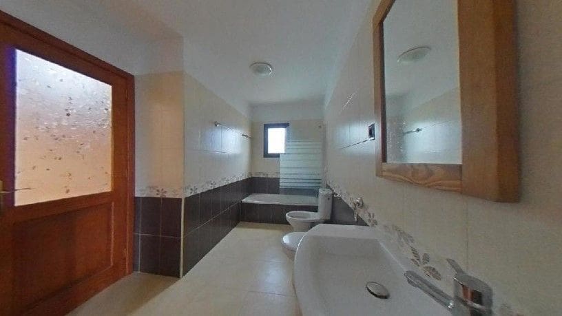 5 chambre Villa/Maison à vendre à San Bartolome - 272 000 € (Ref: 9157983)