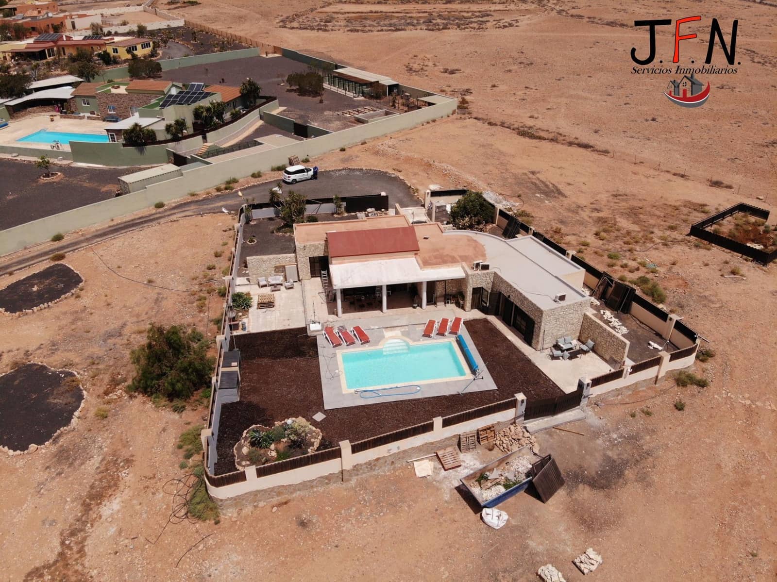 3 soveværelse Villa til salg i Triquivijate med swimmingpool - € 499.000 (Ref: 9159578)