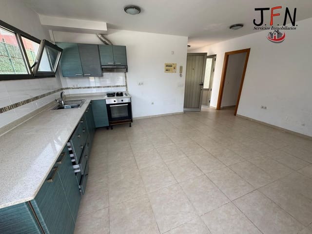 3 slaapkamer Villa te koop in Costa de Antigua, Antigua met zwembad - € 275.000 (Ref: 9163919)