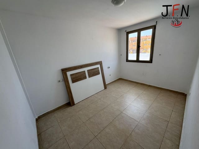 3 slaapkamer Villa te koop in Costa de Antigua, Antigua met zwembad - € 275.000 (Ref: 9163919)