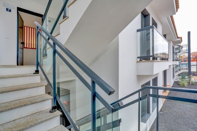 2 makuuhuone Asunto myytävänä paikassa Corralejo, La Oliva - 245 000 € (Ref: 9435045)