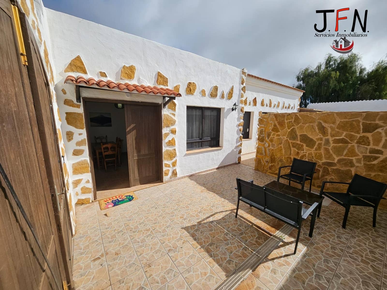 2 bedroom Finca/Country House for rent in Tetir - € 950 (Ref: 9536051)