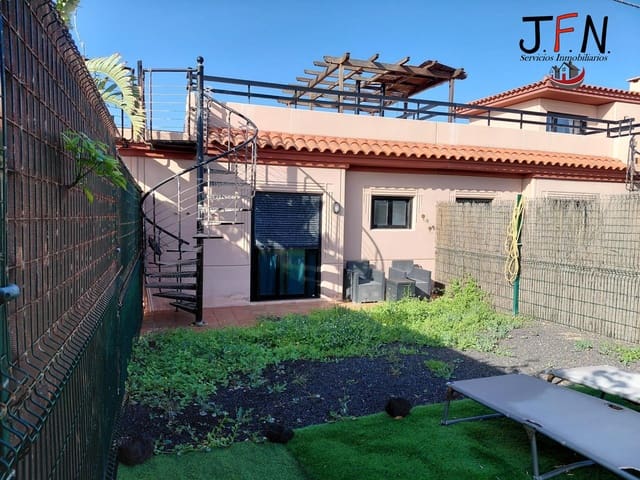 1 sypialnia Willa na sprzedaż w Lajares, La Oliva z basenem - 185 000 € (Ref: 9611634)