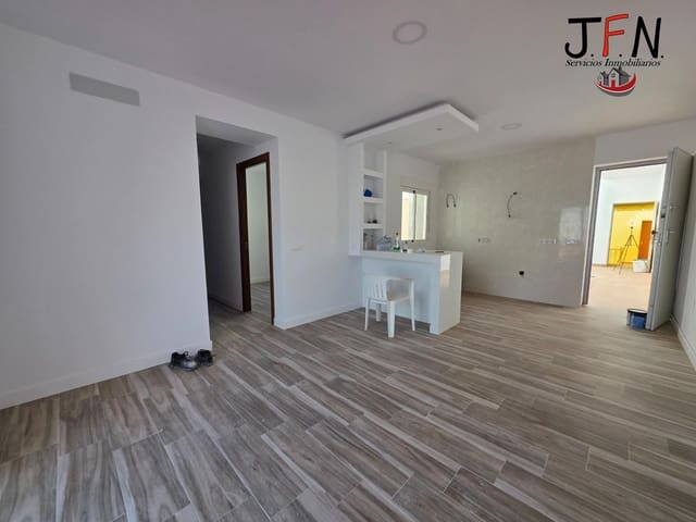 2 soveværelse Lejlighed til salg i Puerto del Rosario - € 170.000 (Ref: 9625795)