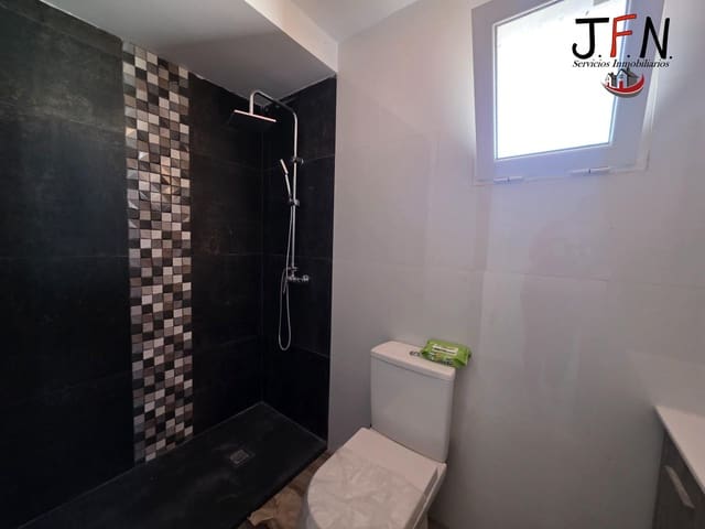 2 soveværelse Lejlighed til salg i Puerto del Rosario - € 170.000 (Ref: 9625795)