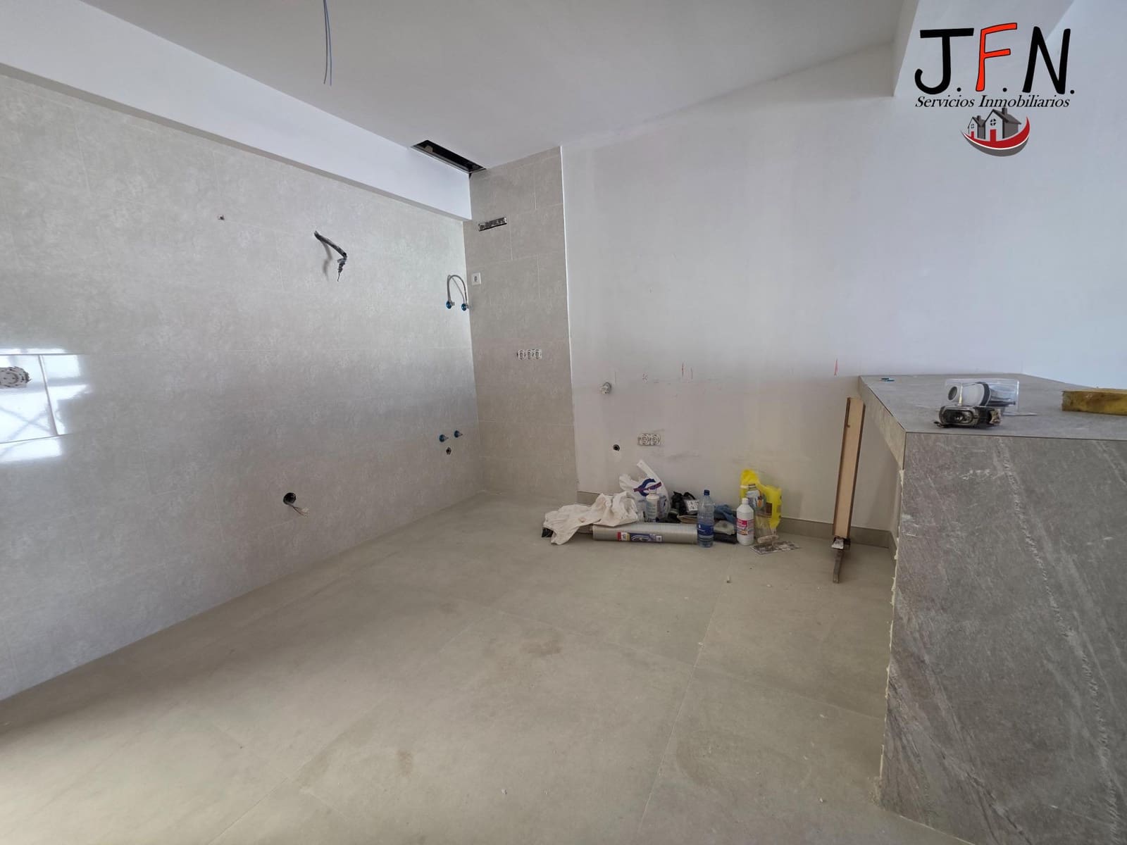 2 soveværelse Lejlighed til salg i Puerto del Rosario - € 170.000 (Ref: 9625796)