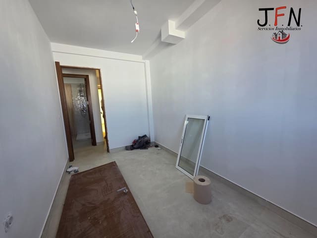 2 soveværelse Lejlighed til salg i Puerto del Rosario - € 170.000 (Ref: 9625796)