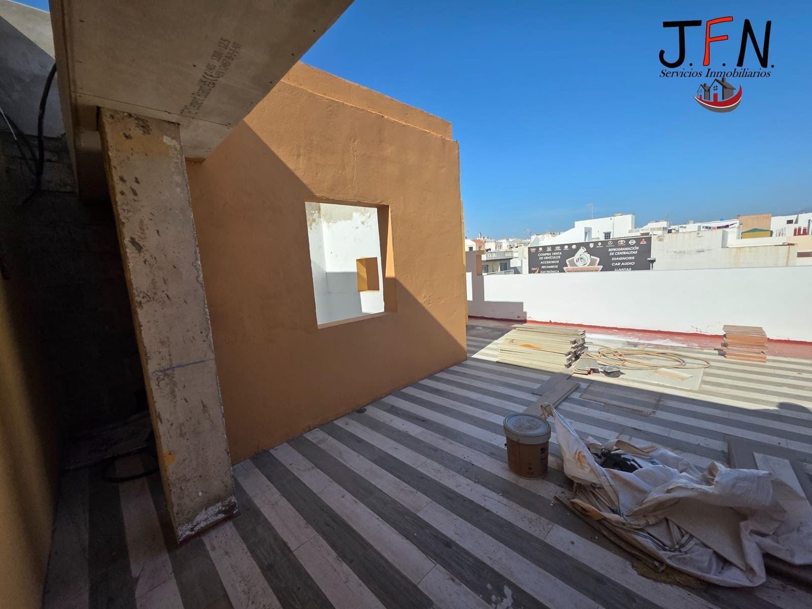 2 soveværelse Lejlighed til salg i Puerto del Rosario - € 170.000 (Ref: 9625796)