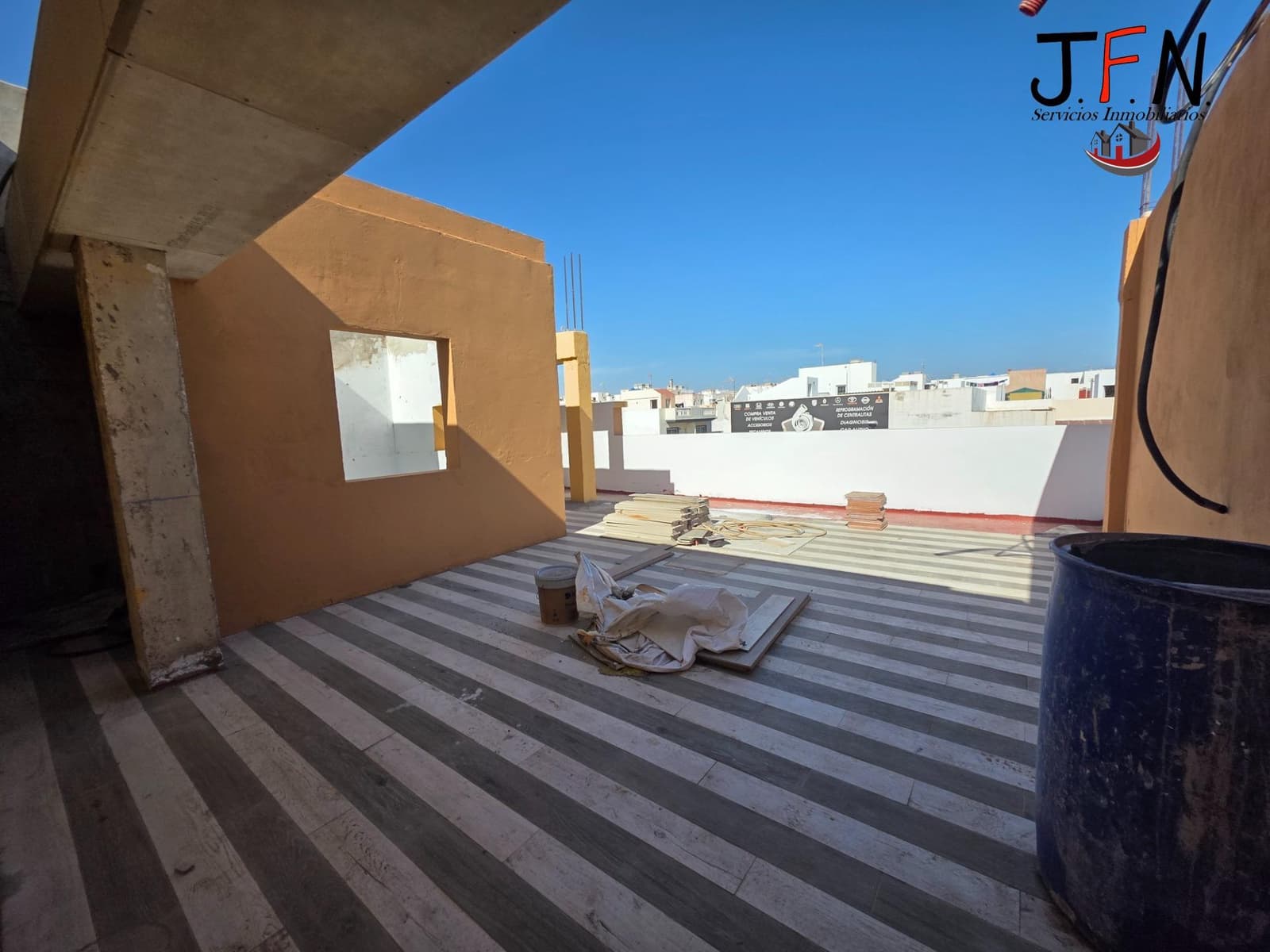 2 soveværelse Lejlighed til salg i Puerto del Rosario - € 170.000 (Ref: 9625796)