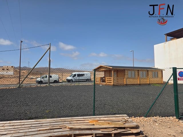 Terrain à Bâtir à vendre à El Matorral, Puerto del Rosario - 130 000 € (Ref: 9648269)