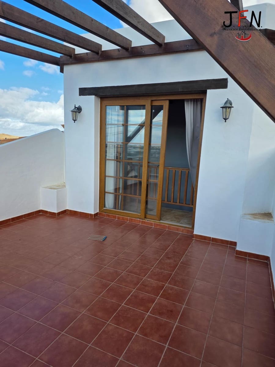 3 soverom Villa til salgs i Lajares med svømmebasseng garasje - € 775 000 (Ref: 9652110)