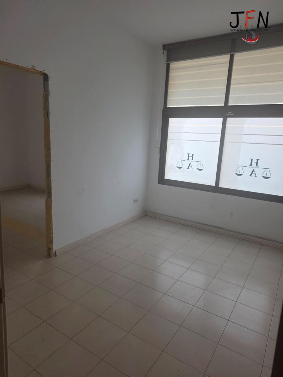 Local Commercial à vendre à Corralejo - 195 000 € (Ref: 9656194)