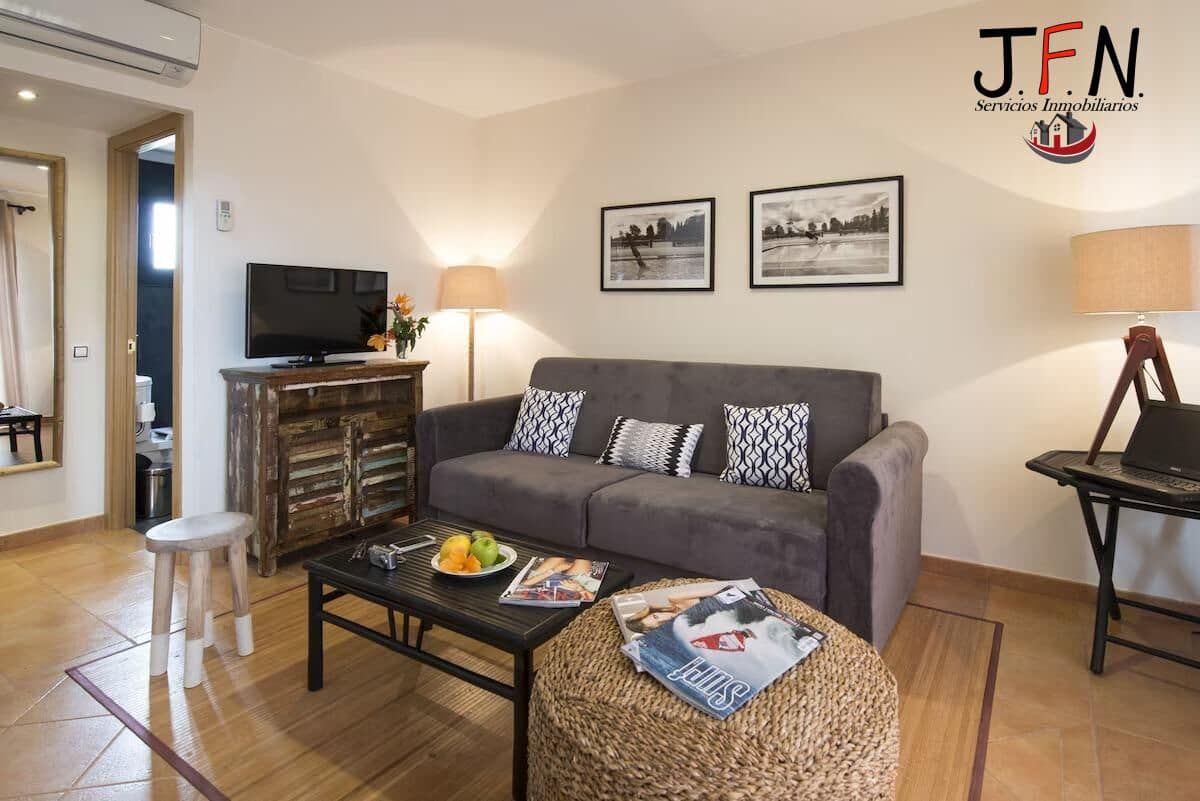 Bungalow de 1 habitación en Lajares en venta con piscina - 169.000 € (Ref: 9659520)