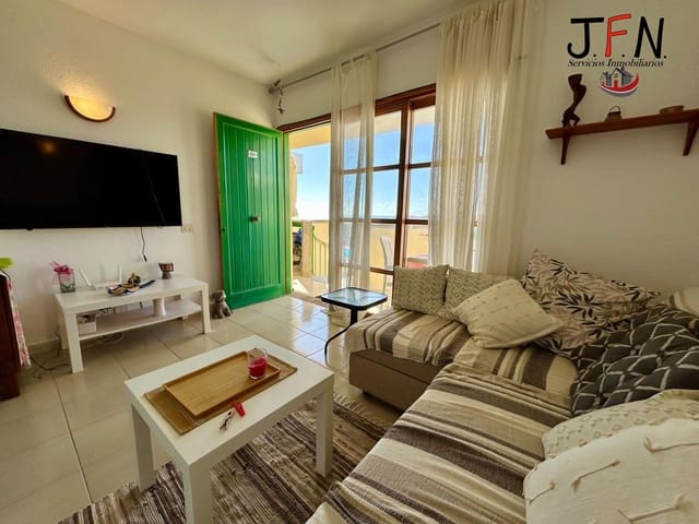 1 quarto Apartamento para venda em Antigua com piscina - 124 950 € (Ref: 9695439)