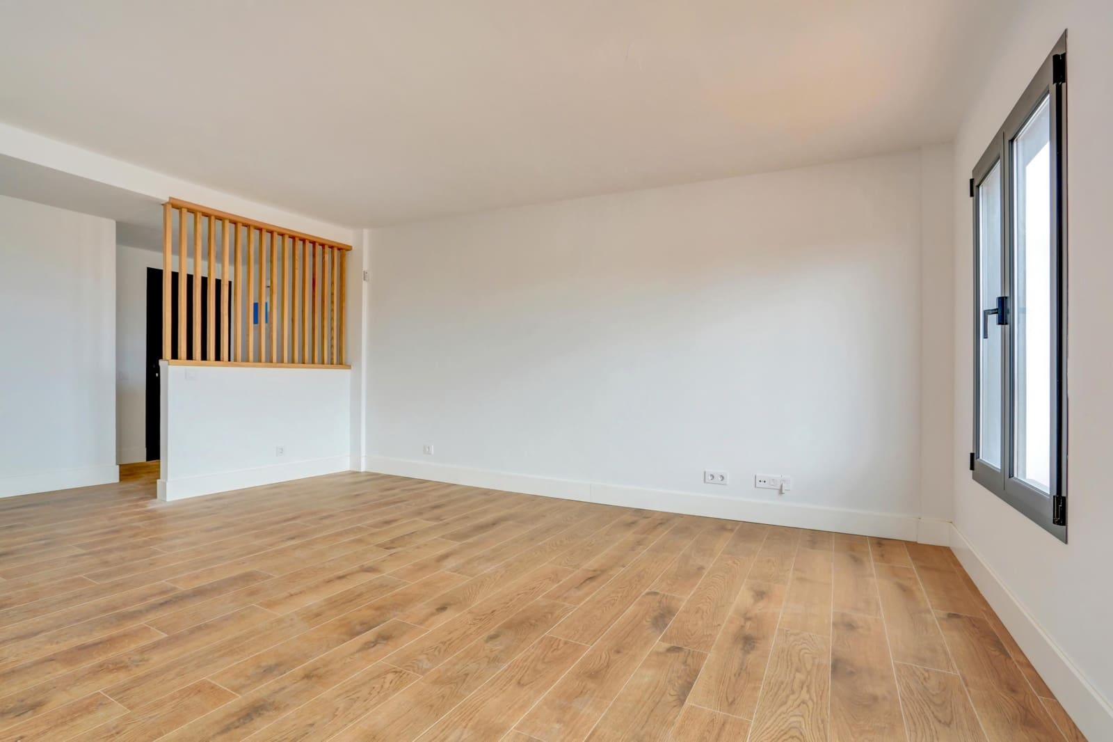 2 bedroom Flat for sale in Corralejo - € 249,000 (Ref: 9704946)